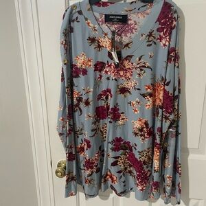 2x inner circle nwt top